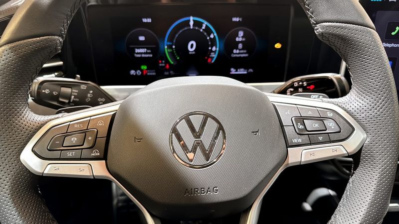 Volkswagen Passat bild 20