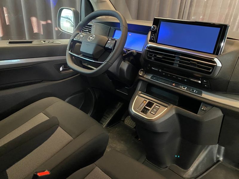 Opel Vivaro bild 22