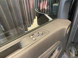 Opel Vivaro bild 25