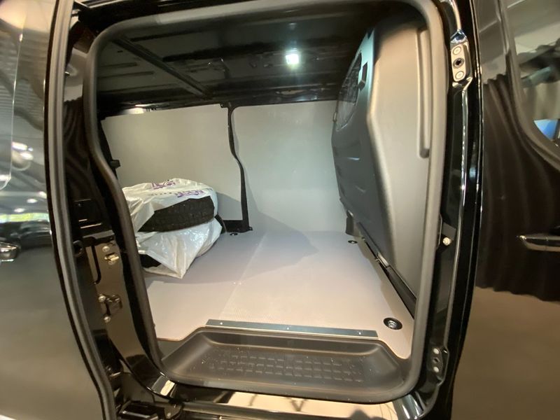Opel Vivaro bild 18