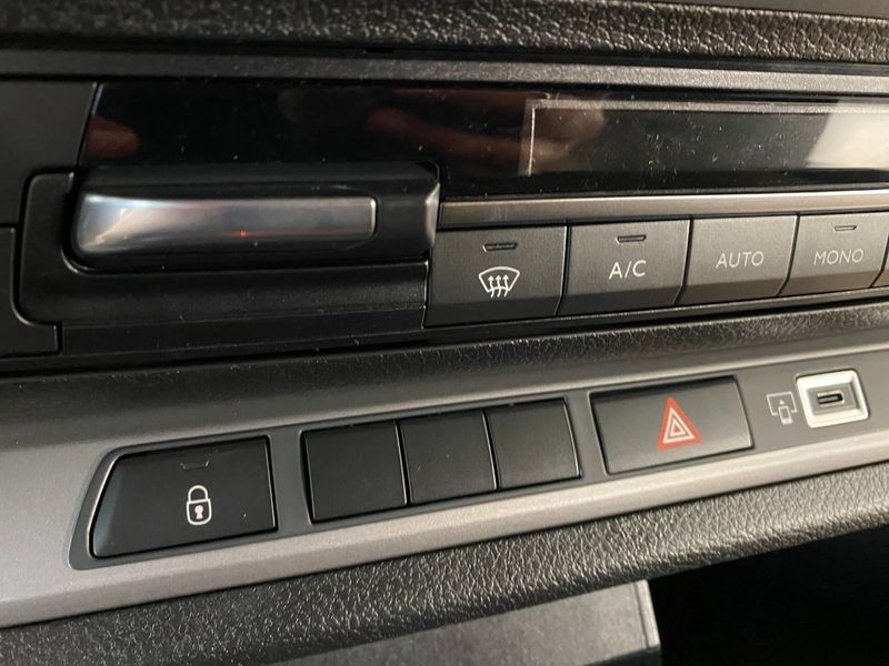 Opel Vivaro bild 33