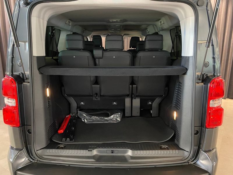 Peugeot Traveller bild 23