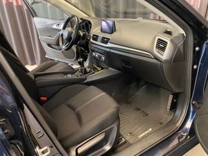 Mazda 3 bild 22