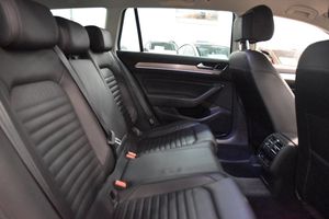 Volkswagen Passat bild 13