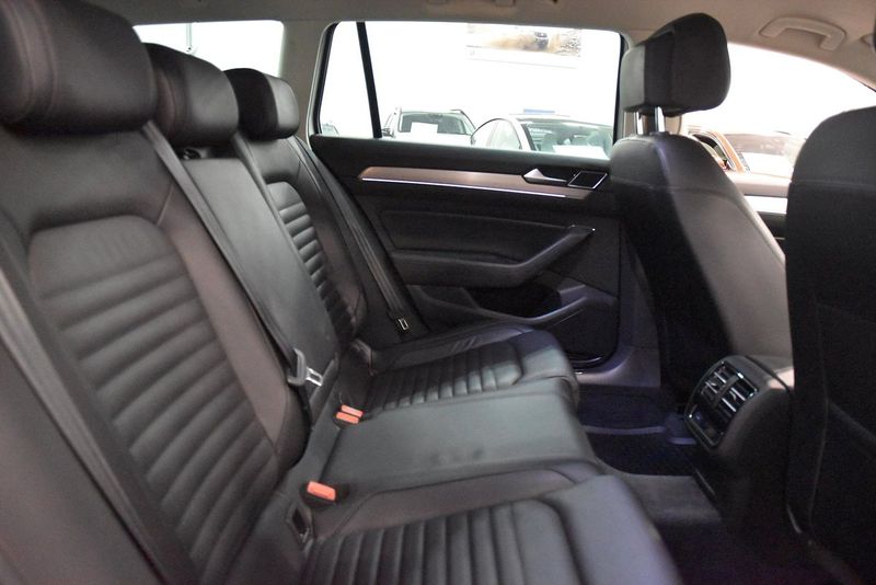 Volkswagen Passat bild 13
