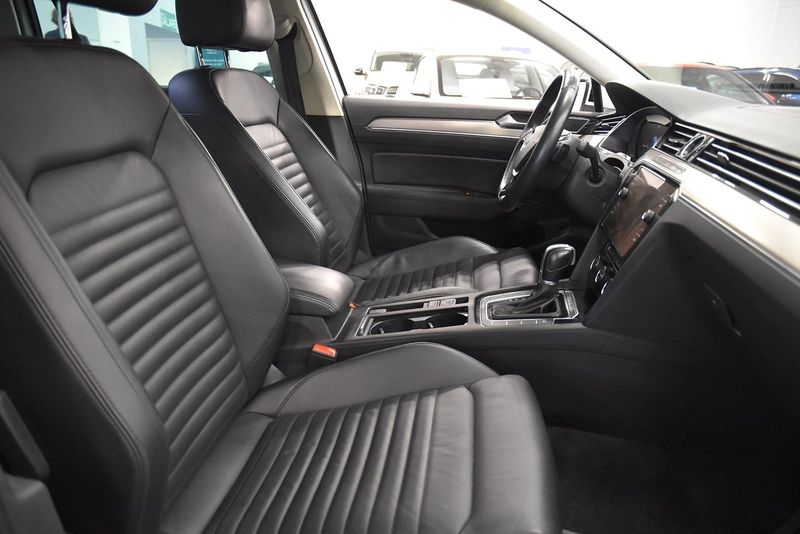 Volkswagen Passat bild 12