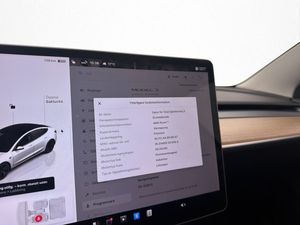 Tesla Model 3 bild 15