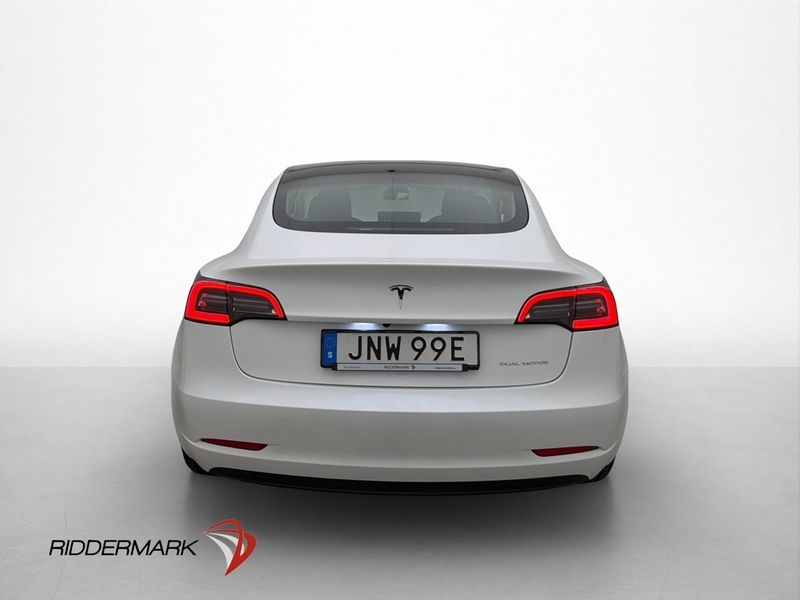 Tesla Model 3 bild 8
