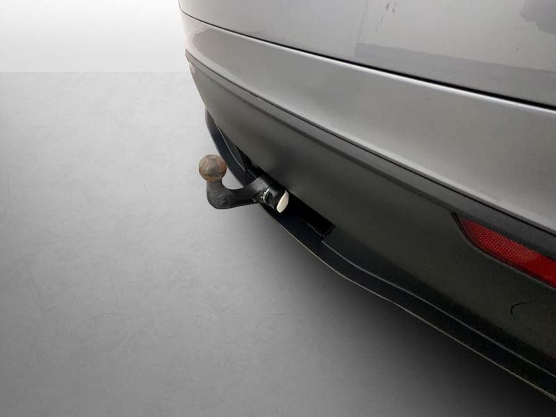 Tesla Model Y bild 10