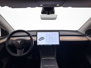 Tesla Model Y bild 12