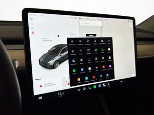 Tesla Model Y bild 23