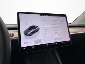 Tesla Model Y bild 23