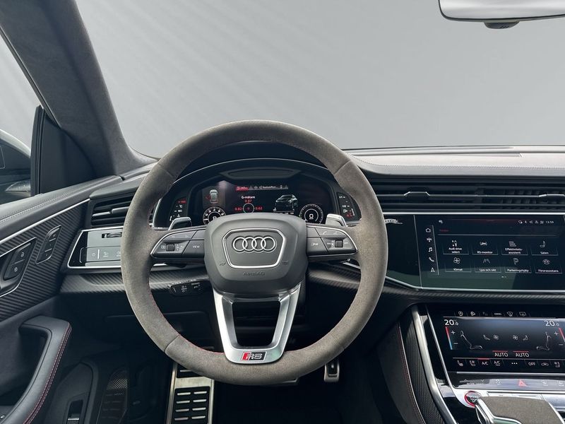 Audi RSQ8 bild 12