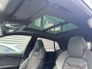 Audi RSQ8 bild 19