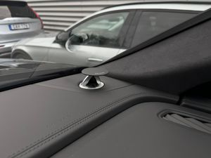 Audi RSQ8 bild 18