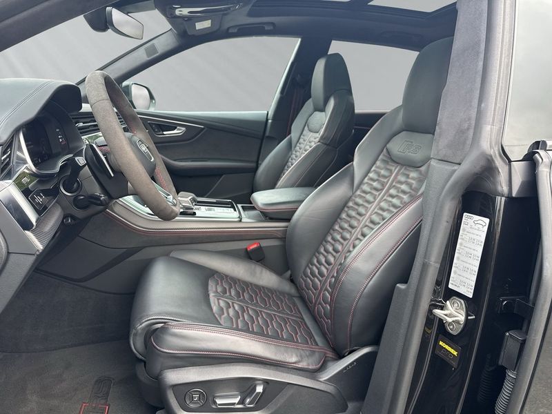 Audi RSQ8 bild 9