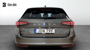 Skoda Superb bild 5