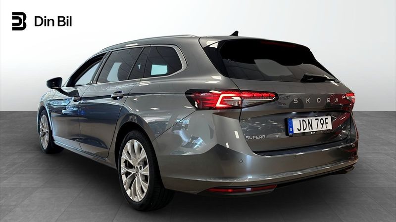 Skoda Superb bild 3