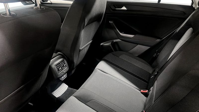 Volkswagen T-Roc bild 11