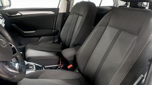 Volkswagen T-Roc bild 8