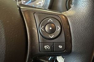 Toyota Yaris bild 17