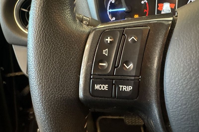 Toyota Yaris bild 15