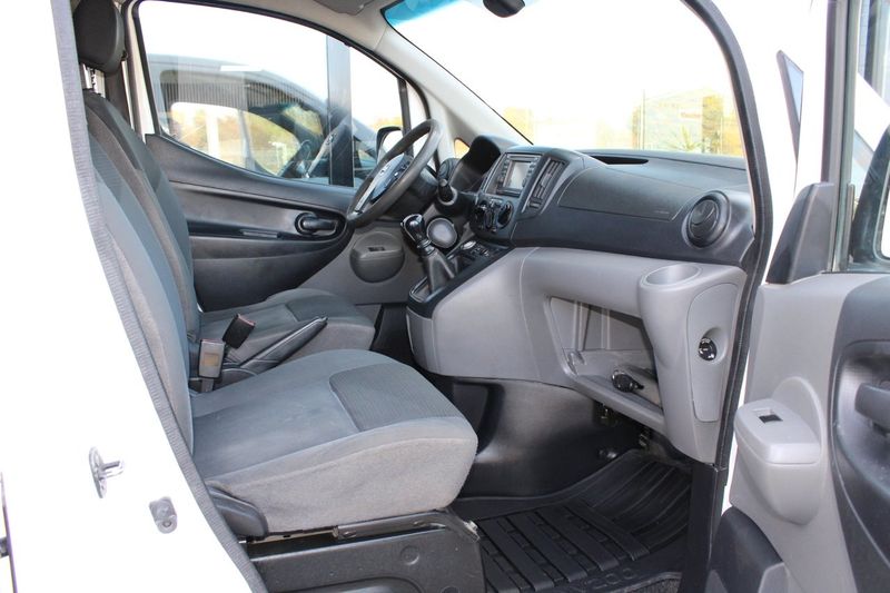 Nissan NV200 bild 13