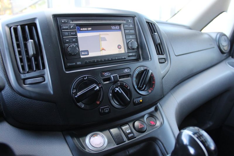 Nissan NV200 bild 15