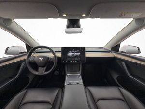 Tesla Model Y bild 15
