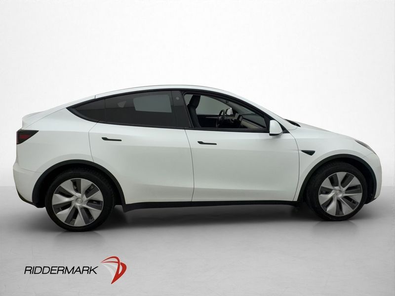 Tesla Model Y bild 6