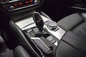 BMW 520 bild 15