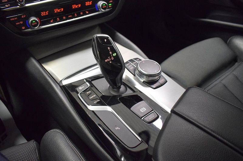 BMW 520 bild 15