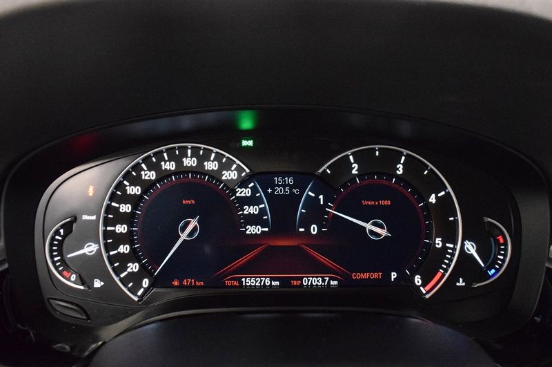 BMW 520 bild 12