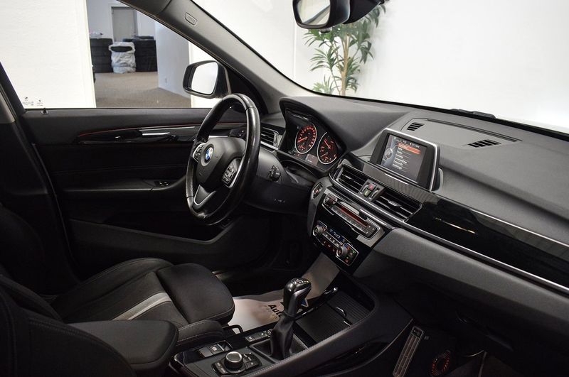 BMW X1 bild 10