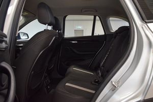 BMW X1 bild 18
