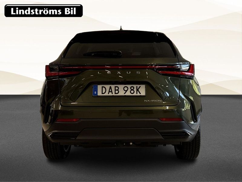 Lexus NX bild 8