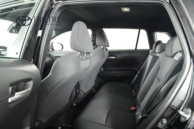 Toyota Corolla Cross bild 6
