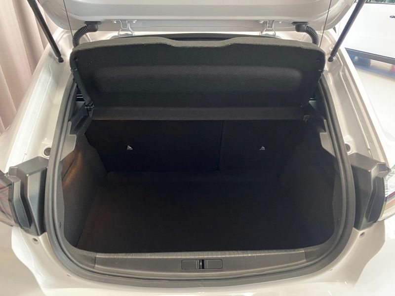 Peugeot 208 bild 6