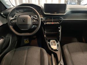 Peugeot 208 bild 8