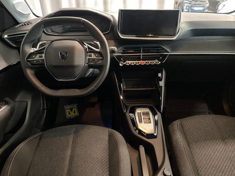 Peugeot 208 bild 8