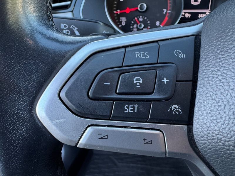 Volkswagen Passat bild 16