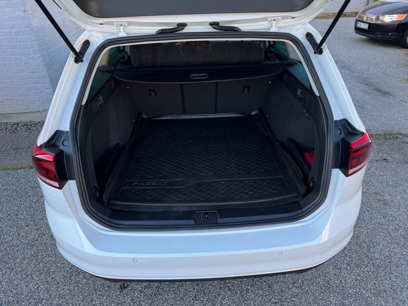 Volkswagen Passat bild 17