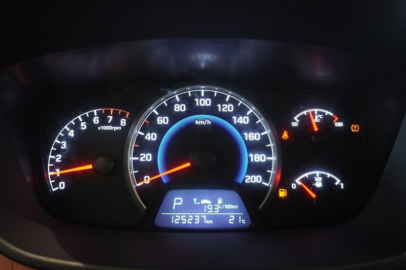 Hyundai i10 bild 9