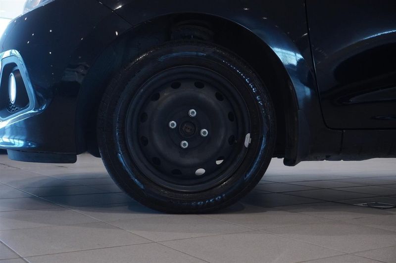 Hyundai i10 bild 12