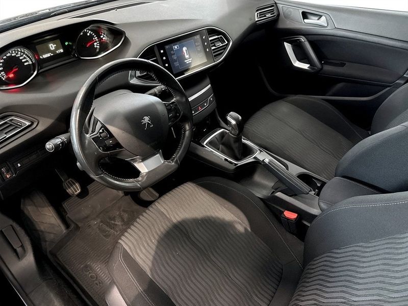 Peugeot 308 bild 5