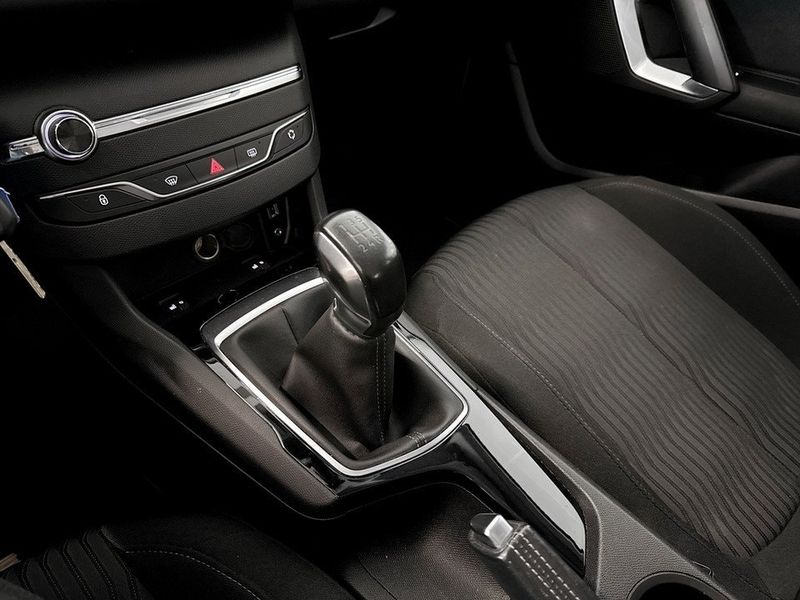 Peugeot 308 bild 12