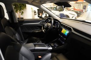 MG ZS EV bild 18