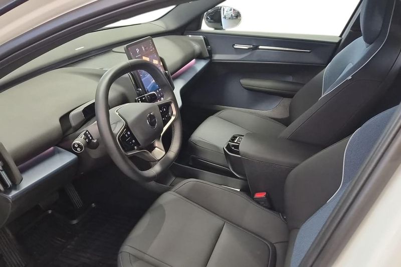 Volvo EX30 bild 14