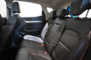 MG ZS EV bild 9