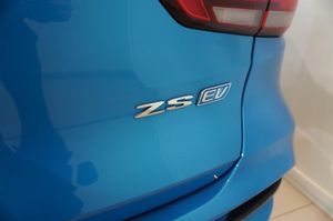 MG ZS EV bild 7